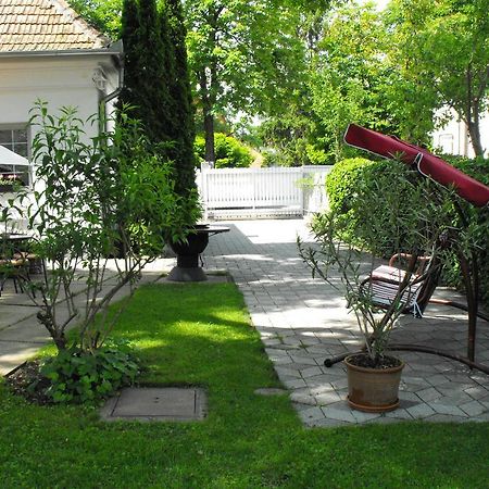 Kornel Apartman Siofok Luaran gambar