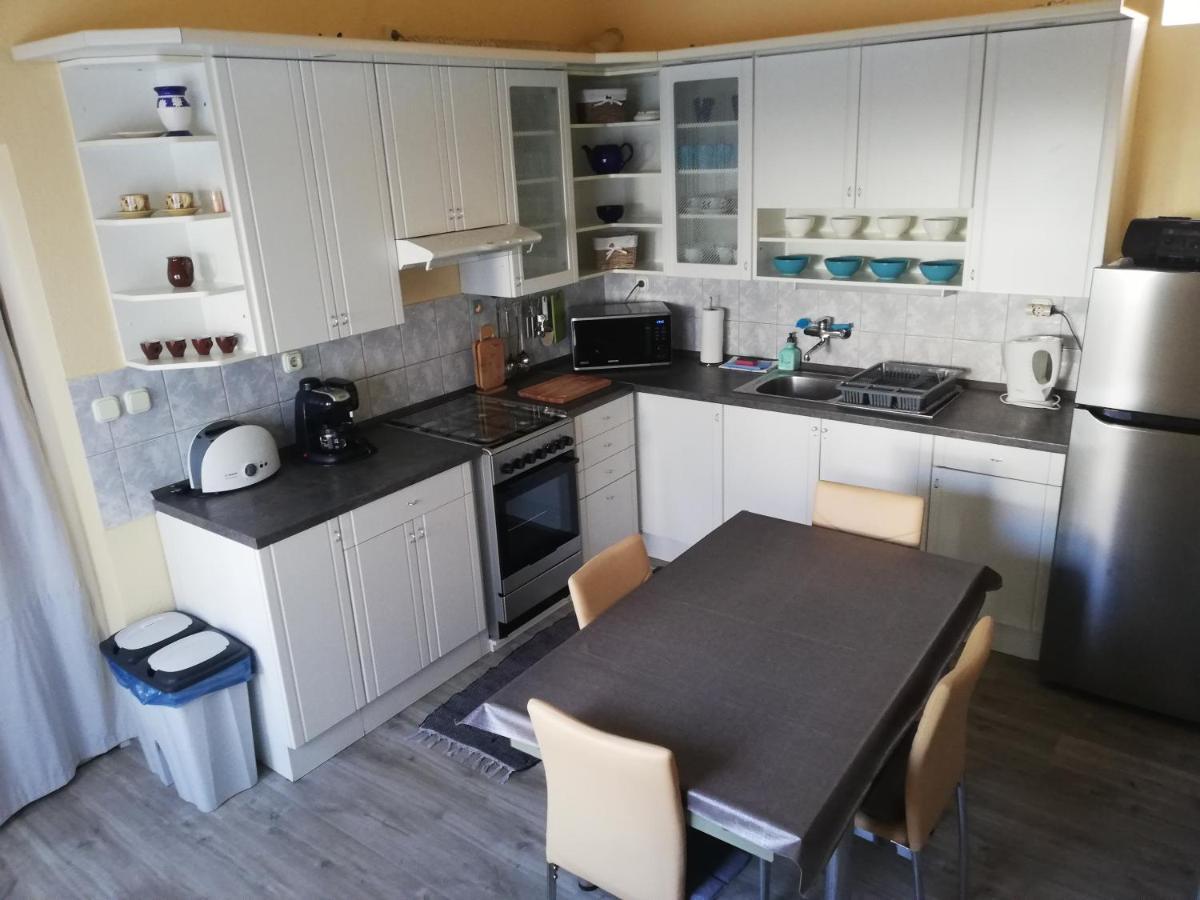 Kornel Apartman Siofok Luaran gambar