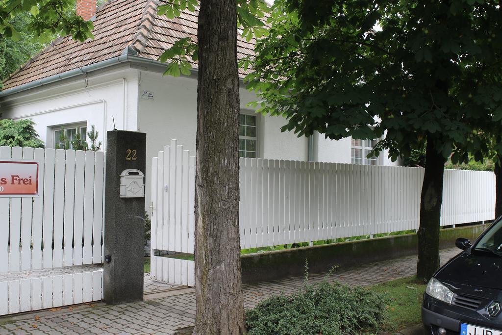 Kornel Apartman Siofok Luaran gambar